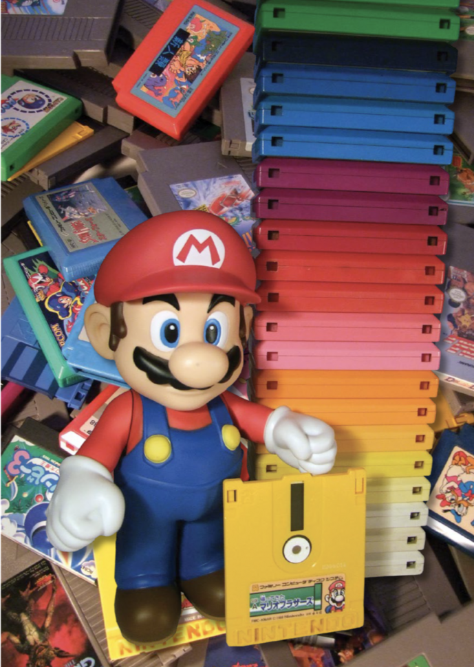 История nintendo. Нинтендо 1983. Горж ф. "NES. Кн. 3". История Nintendo 1983-2016 книга. История Nintendo книга 3.